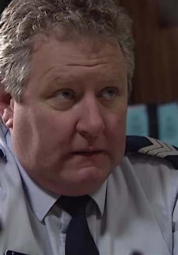 Blue Heelers S05:E16 - Playing Games