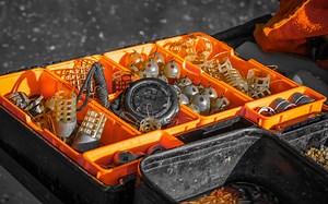 13K views · 380 reactions | #TBT - STEVE RINGERS' NATURAL FEEDER BOX SET UP ✅⚔️ Here's a lookback at how England International and Guru's resident Feeder pro Steve Ringer Fishing sets up his Fusion Feeder Box for tackling natural waters.... Efficiency and organisation are maximised in this compact, yet spacious Feeder Box... A vital item of tackle to include in your feeder armoury  #tackleguru #gurufishing #knowledgeispower #fusionfeederbox #setuplikeapro | Tackle Guru | Facebook