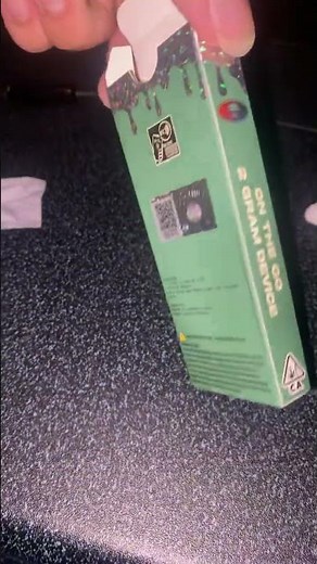 Big Chief 2 gram melted diamonds disposable