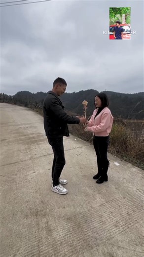 পৌলমীর জন্যে গোলাপ ফুল বানালাম 🥰❤️😘~Mini Wood Toy~Woodworking Art Skill Wood / Hand Craft / #shorts