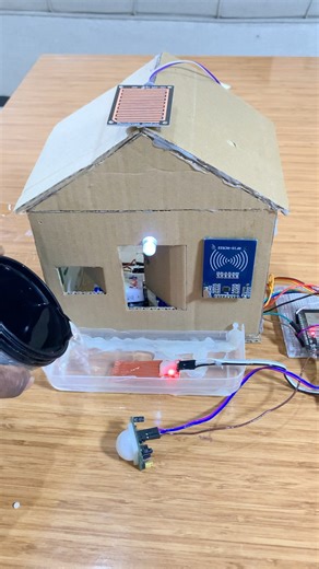 Home Automation with ESP32 using RFID