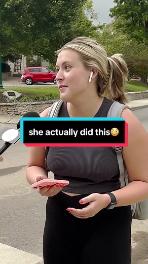 Facetime a Random Person Jewelry Surprise | Evry Jewels