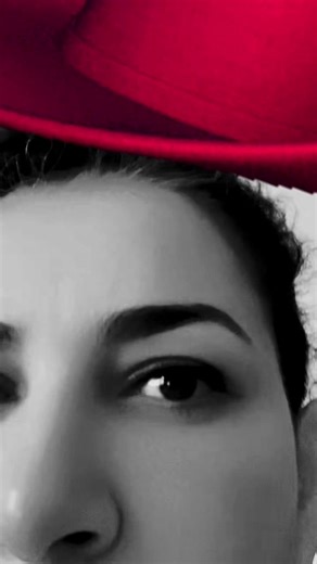 Vidéos de SarahTito (@myloveleolea) avec Machafohach - Mouh Milano