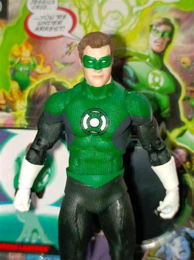 In brightest day! 🟢 This Hal Jordan Green Lantern figure looks incredible. Love the textured suit detail and that classic mask sculpt. A must-have for the DC shelf! #GreenLantern #HalJordan #DCComics #mcfarlanetoys #TheFigureHunter