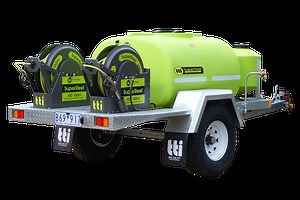 1000L SuperTrail™ Trailed Sprayer with Single SuperReel™ | TTi