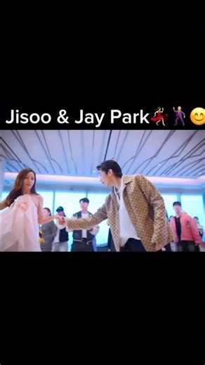 Jisoo Dancing with Jay Park iconic duo 😎 #jisoo #jaypark #kdrama #drama #ytshorts #subscribe