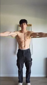 Balance your handstands like a pro 🤸♂️✨🧠⁣\r\nTrain your control, align your body, and let your f...