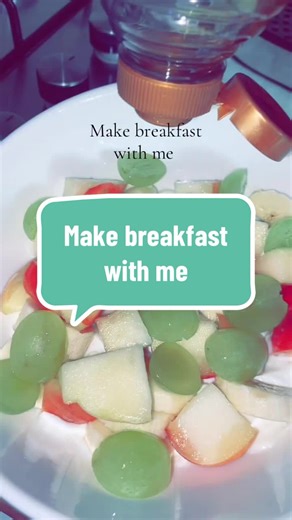 I eat this every morning 🙈🙈 #breakfast #fruit #honey #fresh #delicious #healthy #cleaneating #yummy #brekkie #food #fyp #fy #foru #yoghurtbowl #popular #tiktok #viral #viralvideos