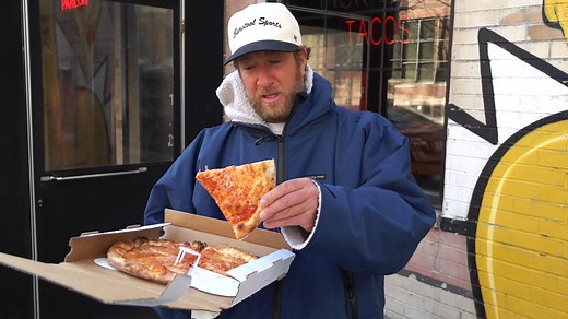 Barstool Pizza Review - Parlor Pizza Bar (Chicago, IL) | David Portnoy - El Presidente