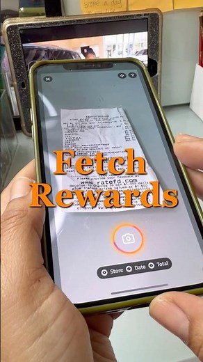How to Save Money With Fetch Rewards | Scan Receipts & Earn Gift Cards🤑 #moneysavingtips #lifehacks