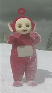 Po Making Snow Prints