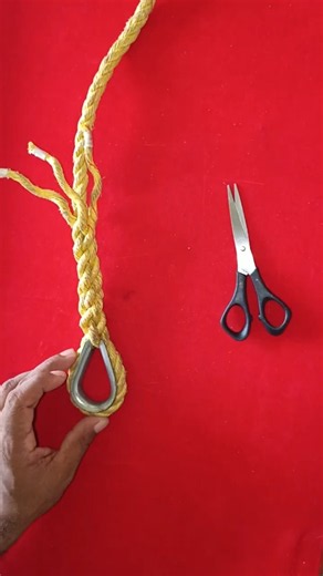 Making a thimble eye using a three-strand rope 👀👍 #knot #gtknot #rope #knottutorial