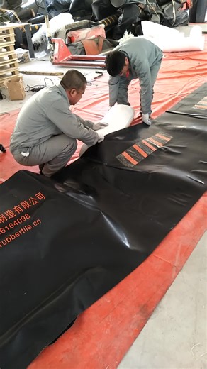 Industrial Grade PVC Airtightness Fabric Rubber Material Inflatable Oil Boom Containment Offering Cutting Moulding Services