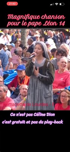 Une belle chanson devant le pape Léon XIV - le spectacle de Bernadette de Lourdes