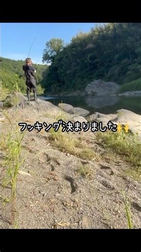【川スモール！2連ハイジャンプ❗️】掛けて3秒で…。 #スモールマウスバス #バス釣り #smallmouthbass #川スモール