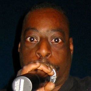 Beetlejuice Girlfriend 2026: Dating History & Exes - CelebsCouples