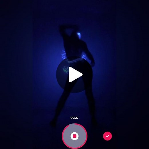 Result? Lol this was a lot harder than i thought 🤣🤣 #lightwhip #lightwhiptutorial #judas #dance vid @Mira Li #fyp #transition #transitiontutorial
