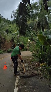 Community and nature care #smallactsofkindness #volunteersmakeadifference #batucanchristopherjay | Batucan Christopher Jay