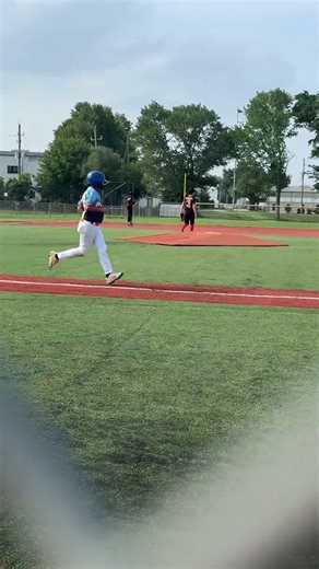 Good contact right