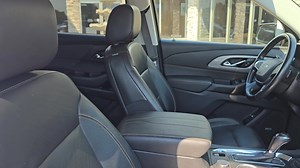 🚨 PRICE DROP ALERT 🚨 🔥 2020 Chevrolet Traverse RS just got even more irresistible—now at a brand-new lower price! 💸💥 👀 Why You’ll Love It: Refined Style: RS trim with bold accents like gloss-black grille, red stitching, and premium leather 🖤✨ — stands out in any crowd. Strong Performance: Powered by a 3.6L V6 (around 305 hp), paired with smooth 9-speed automatic for confident handling. 💪🚗 Impressive Tow Muscle: AWD specs let you tow up to 5,000 lbs—perfect for trailers, boats, or weeken