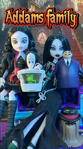 ADDAMS FAMILY figures from Burger King 😋 Addams family #monsterhigh