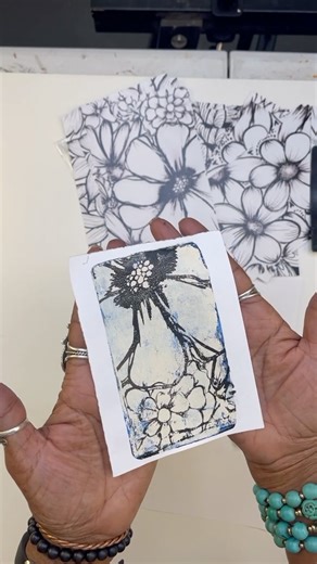 ‪@RobynMcClendon‬ using our Image Transfer Photo Packs available on GelliArts.com ❤️ #gelprinting