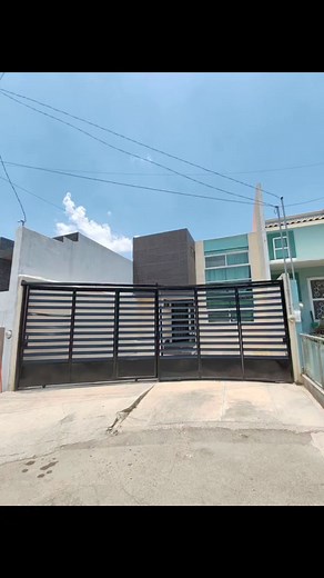 Casa de lujo en venta en Privada Villa del Carmen en Guadalupe, Zacatecas. Para mas información por Whatsapp en el siguiente link: https://wa.me/524921502857 | Casas en Venta en Zacatecas Bienes Raíces Tabata