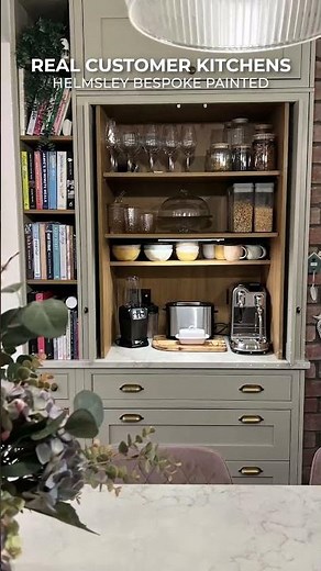 Helmsley Bespoke Painted Inframe #kitchen - 4385 - DIY Kitchens