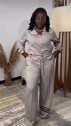 Shop with bruce on Instagram: "RED BLACK CREAM AND WHITE 🛍️🛍️🛍️✅✅"