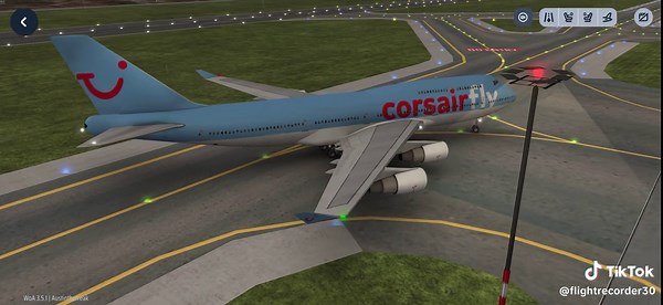 Corsair B747-400 landing and taxiing in Bari Airport in World of Airports. #b747_400 @BOEING #corsair @corsair #bariairport #worldofairports #video