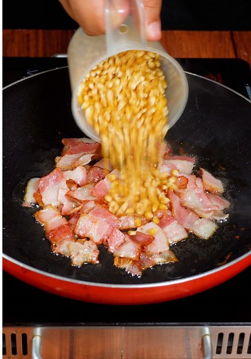 Crispy Bacon Popcorn Recipe