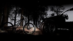 【动态设计】C4D动态短片 - Rush·Defined by the Path