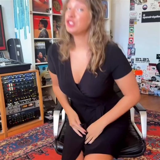 Orhan Aydın on Instagram: "Cem Karaca'nın sürgünde olduğu yıllar Almanya'da Almanca bir albüm çıkardığını biliyor-muydunuz?"