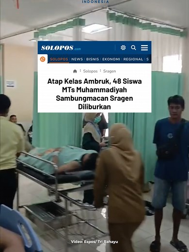 Sebanyak 48 siswa kelas VII hingga IX MTs Muhammadiyah 4 Sambungmacan, Sragen, diliburkan selama sepekan pascaambruknya atap ruang kelas VII pada Selasa (12/5/2026). Kebijakan itu diambil untuk mengevaluasi kondisi bangunan lain yang masih satu gedung dengan ruang kelas yang runtuh. Wakil Kepala MTs Muhammadiyah 4 Sambungmacan, Cipto Waluyo, mengatakan jumlah siswa yang terdampak terdiri atas 14 siswa kelas VII, 13 siswa kelas VIII, dan 21 siswa kelas IX. Selama masa evaluasi, seluruh siswa dimi