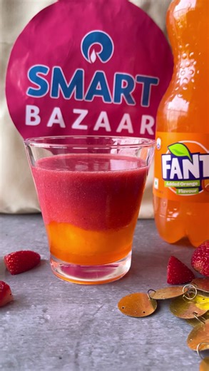 This colourful and easy peasy mocktail is just what you need to bring in the new year 😍 What’s better? To help you make this mocktail and more, SMART Bazaar Party Toh Banti Hai Sale is here, till 2nd Jan. | SMART Bazaar