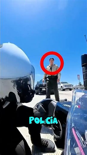 A moto caiu na frente da polícia 👮‍♂️