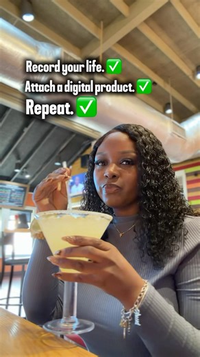 This Is How Creators Make Money Without Overthinking Content! #howtomakemoneyonline #contentcreation