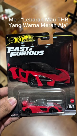 Koleksi Hot Wheels: Merah 1 Item yang Menarik!