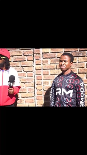 MAKING COUPLES SWITCH PHONES. | CMTV