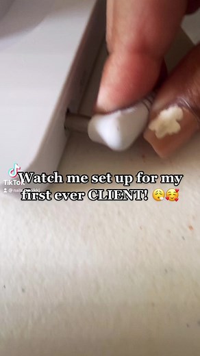 Beginner Nail Tech Acrylic Application Tips