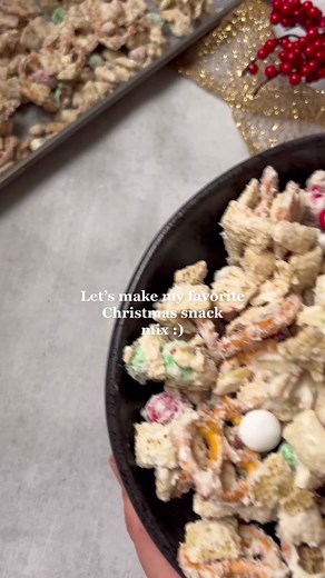 Irresistible Christmas Snack Mix Recipe