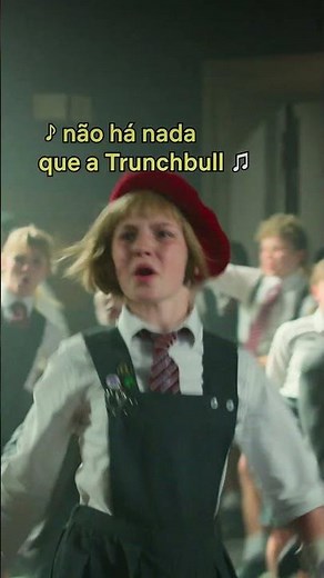 A coreografia de Revolting Children em Matilda: O Musical! | Netflix Brasil #Matilda #coreografia