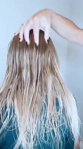 88K views · 2.7K reactions | Halloween Hair Tutorial Idea ❤️ Easy Spider Web Bun 殺 I’m going to be sharing Halloween hair ideas over the next couple of weeks so make sure you’re following and saving! | Mom Generations | Facebook