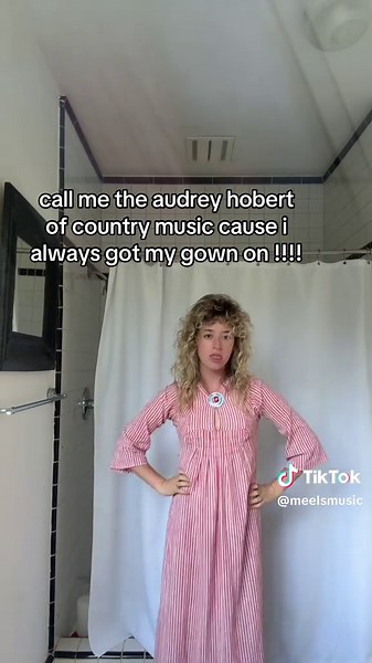 @Audrey Hobert girls who gown. #newmusic #banjo #nightgown #vintage