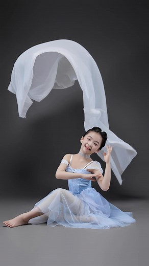 Young Girl Ballet Performance: Graceful Moves on Display