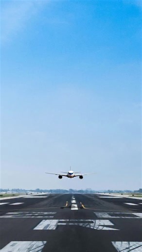 Arrive in style from touchdown to destination. First Class and Business Class passengers on our London flights can now enjoy complimentary premium chauffeur-driven transfers on arrival at Heathrow, Gatwick, Lagos, and Abuja airports. Book your First Class or Business Class ticket on our London routes and experience seamless luxury from the moment you land. Bookings valid for flights from 2 January 2026 T&Cs apply. Powered by @simplaa.official #FlyAirPeace #PremiumAirportTransfer #BusinessClass #