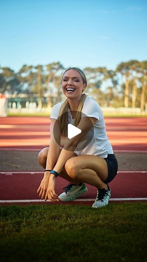 Chari Hawkins on Instagram: "This ✅ Not That ❌: running mechanics ✨ . When we think technically in running, it helps more than we know. Keep working on your form, watch your time drop ❤️❤️ . What are your thought on this concept??"