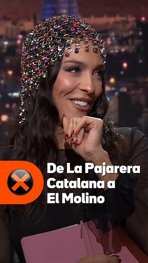 ✨ La Pajarera Catalana, el Petit Moulin Rouge i, finalment, El Molino! Lorena Castell repassa la història d'aquest lloc tan emblemàtic i que en un principi no comptava amb les seves característiques aspes vermelles a la façana! #Collapse3Cat | 3Cat
