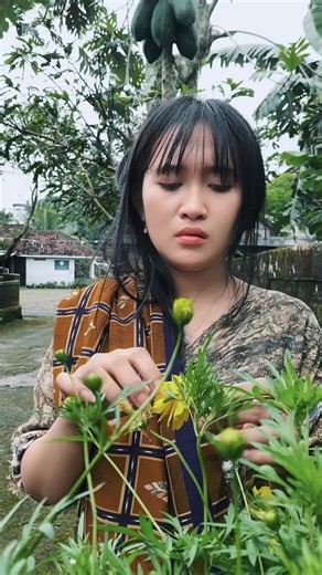 TRINIL (@dina_trinil)’s videos with suara asli - TRINIL