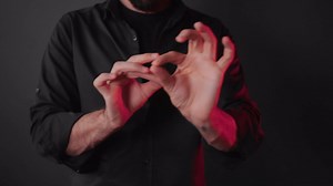 Anyone can learn 12 visual coin tricks